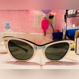 Vintage 1950’s B&L RAY BAN “Marcelle” Cat Eye Sunglasses